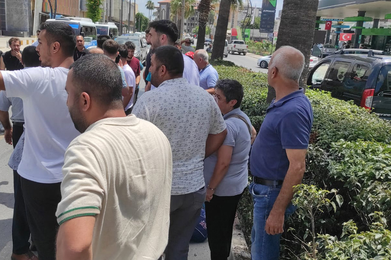 Otomobilin çarptığı çocuk ağır yaralandı