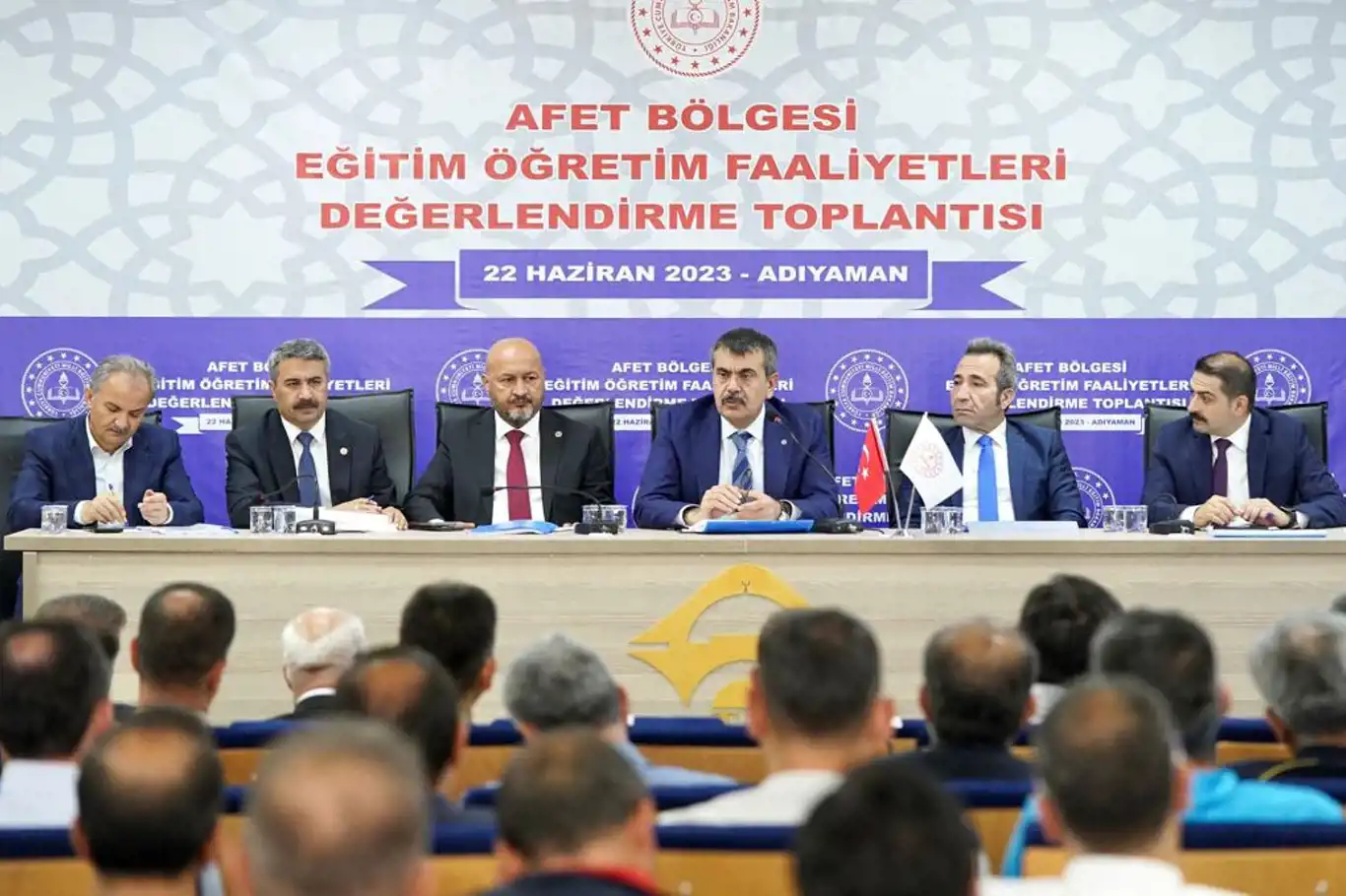 Bakan Tekin: Deprem bölgesinde 2023-2024 eğitim öğretim yılı sorunsuz başlayacak Bakan Tekin: Deprem bölgesinde 2023-2024 eğitim öğretim yılı sorunsuz başlayacak