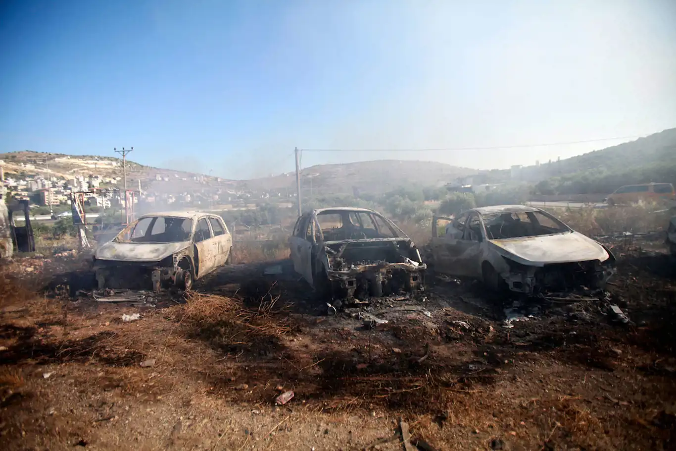 Six Palestinians injured in settlers’ attack south of Nablus Six Palestinians injured in settlers’ attack south of Nablus