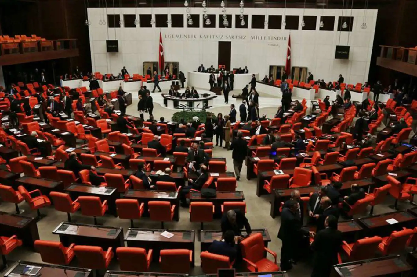 Memur zammı önümüzdeki hafta Meclis'te görüşülecek