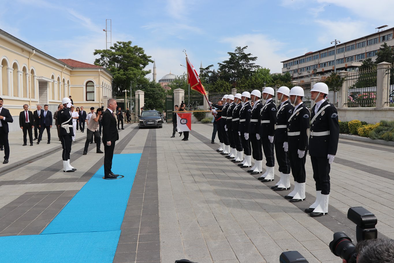 İstanbul Valisi Davut Gül göreve başladı 