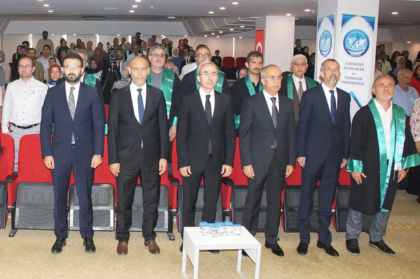 GİBTÜ'den 421 öğrenci mezun oldu GİBTÜ'den 421 öğrenci mezun oldu