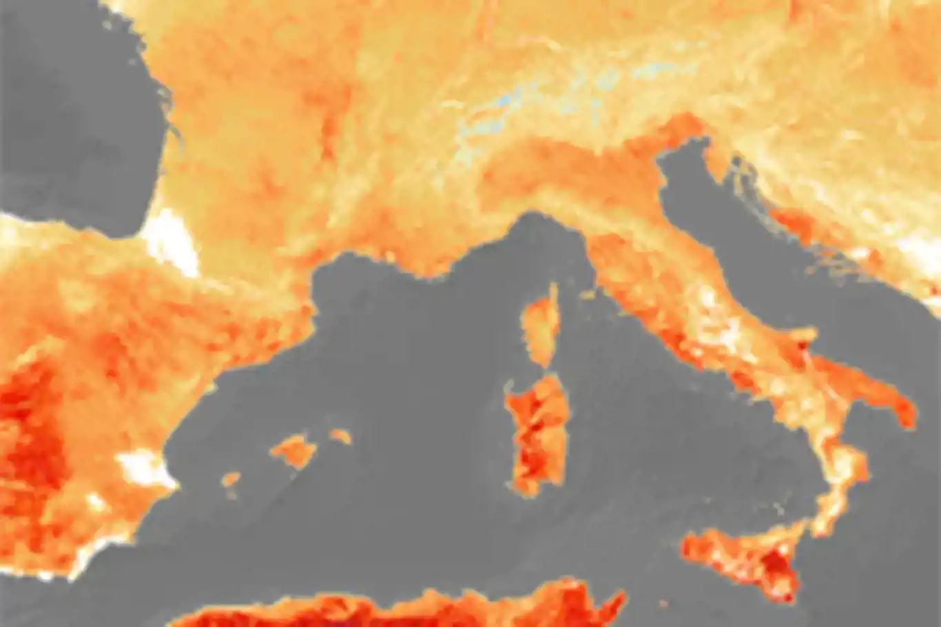 Italy issues red alert for heatwaves