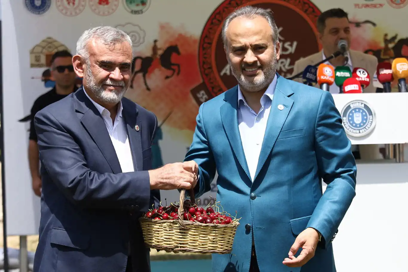 Bursa kirazı, coğrafi işaret belgesiyle tescillendi Bursa kirazı, coğrafi işaret belgesiyle tescillendi