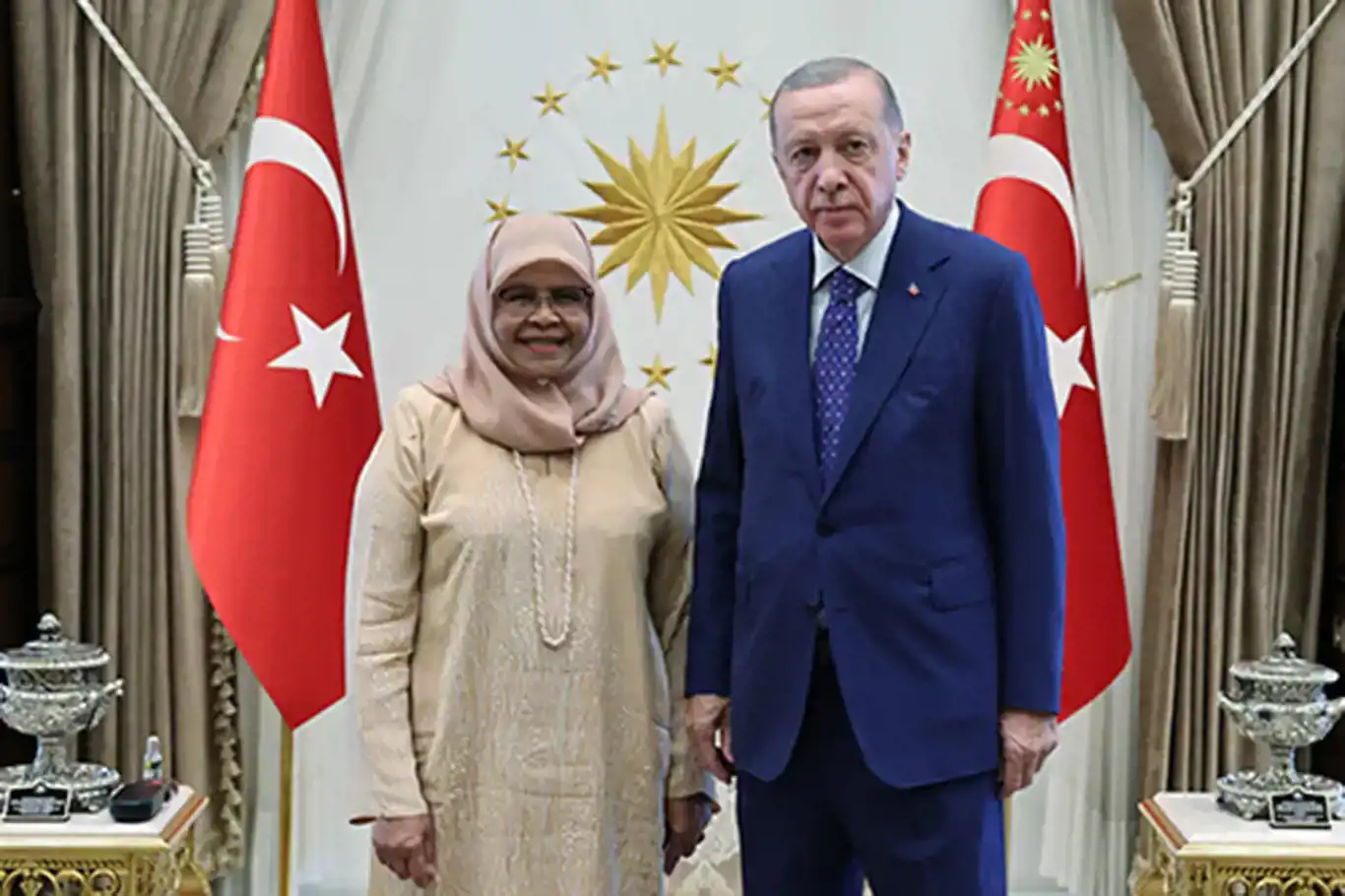 Erdoğan holds meeting with UN-Habitat Executive Director Erdoğan holds meeting with UN-Habitat Executive Director