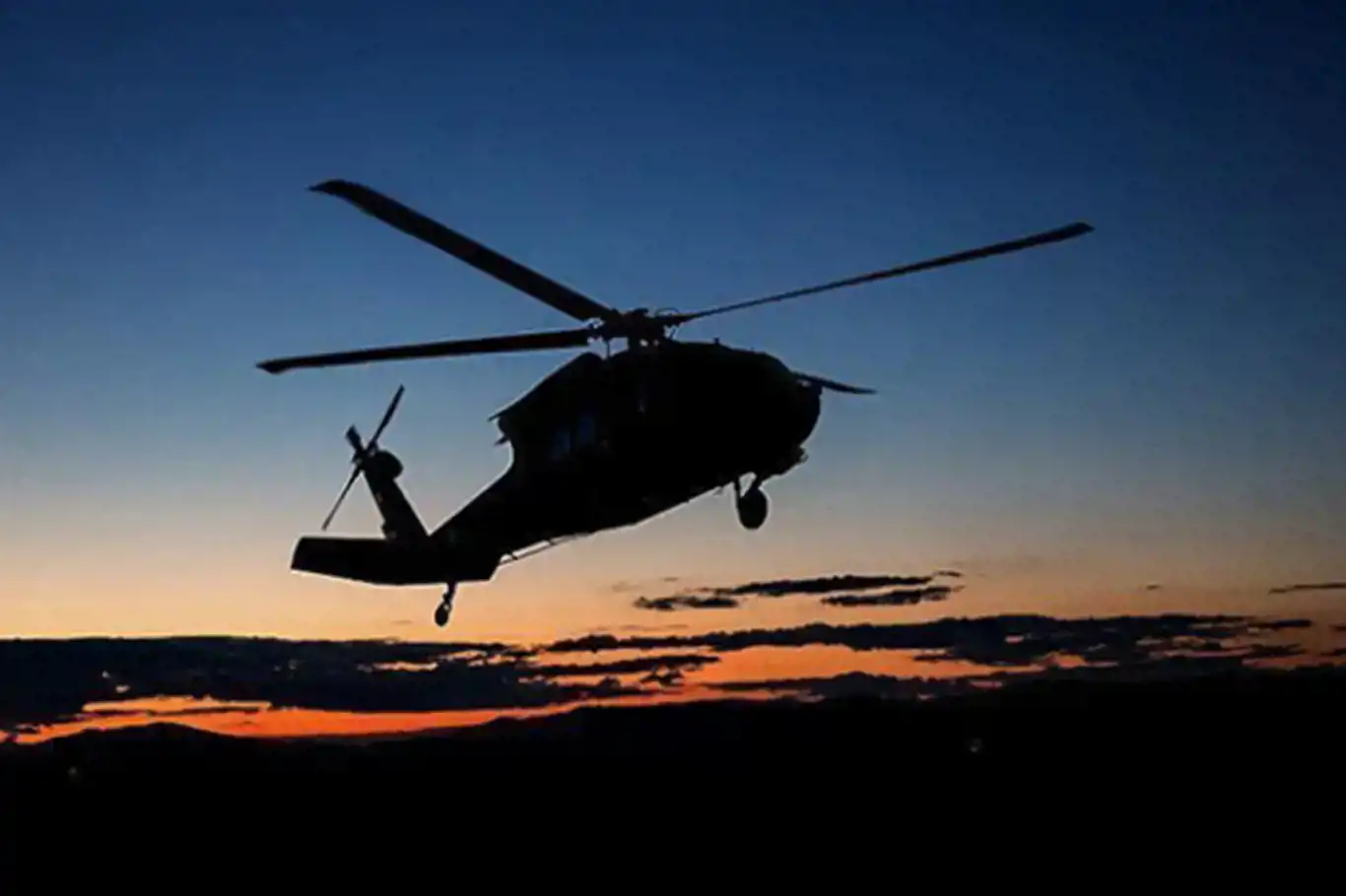 Australian army helicopter crashes during joint military exercise Australian army helicopter crashes during joint military exercise