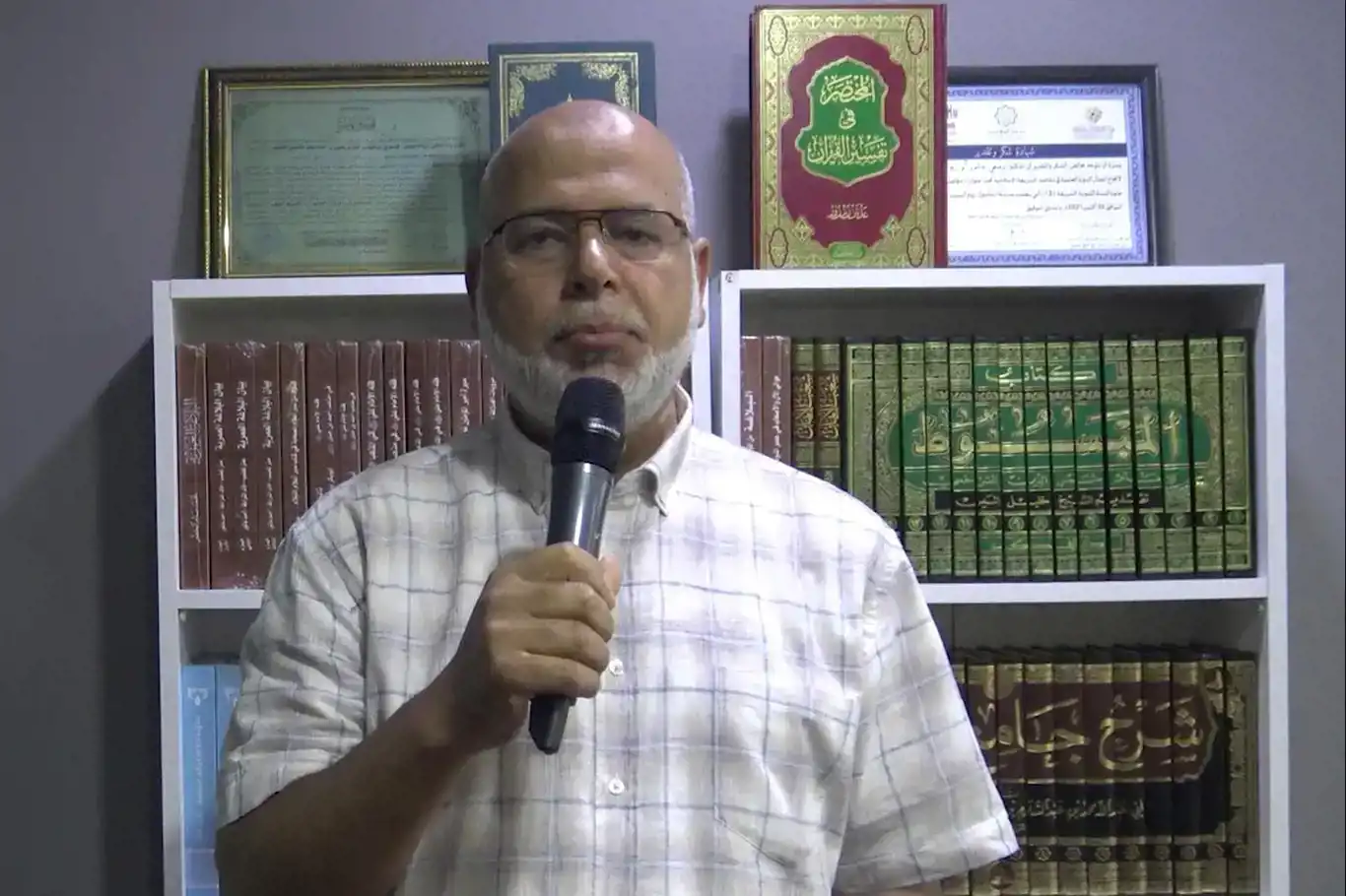 أ.د.وصفي عاشور أبو زيد: ندعو الغرب إلى قراءة القرآن ومعرفة القرآن والرسول ﷺ