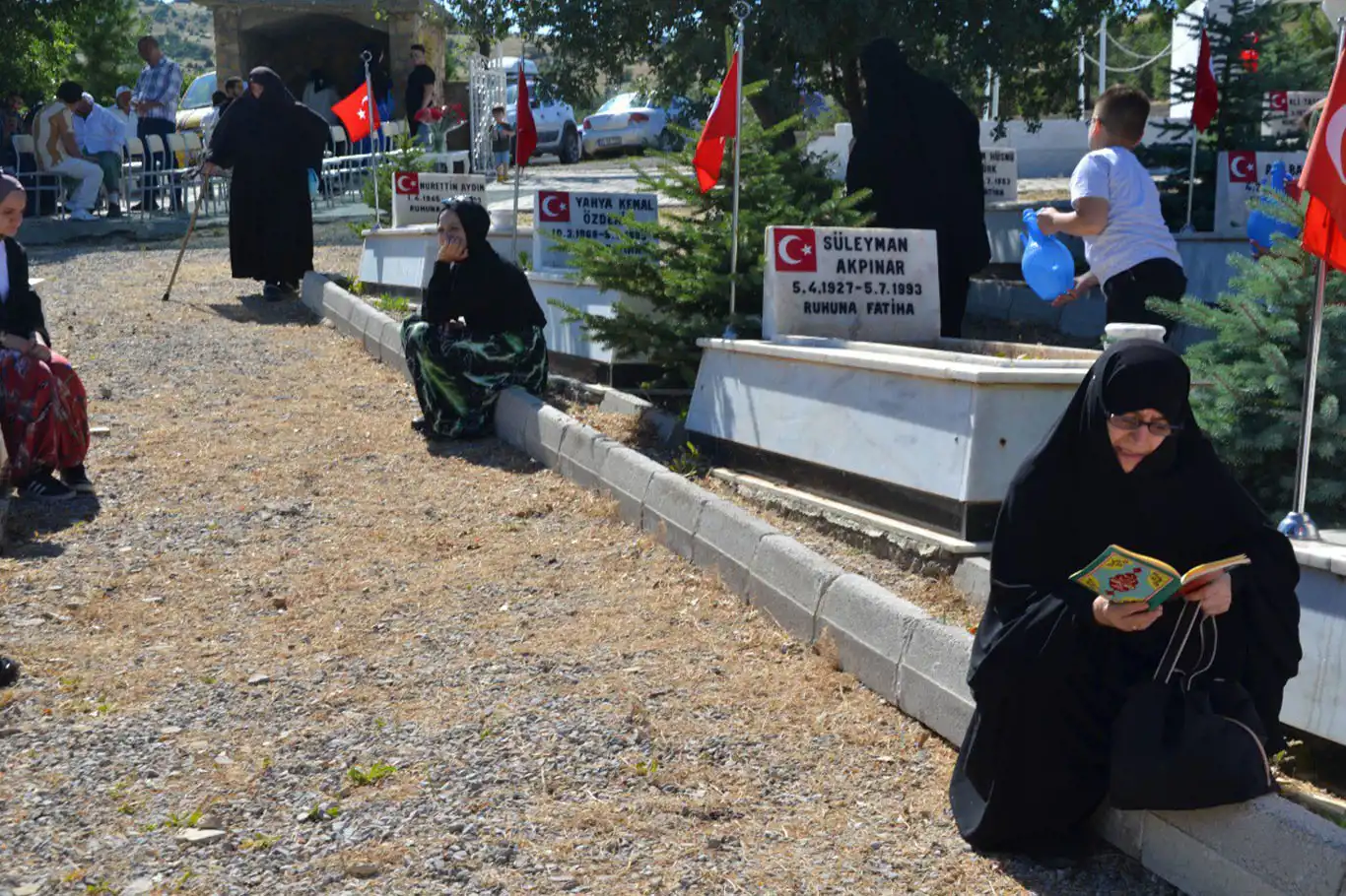 Tanıkların dilinden Başbağlar Katliamı Tanıkların dilinden Başbağlar Katliamı