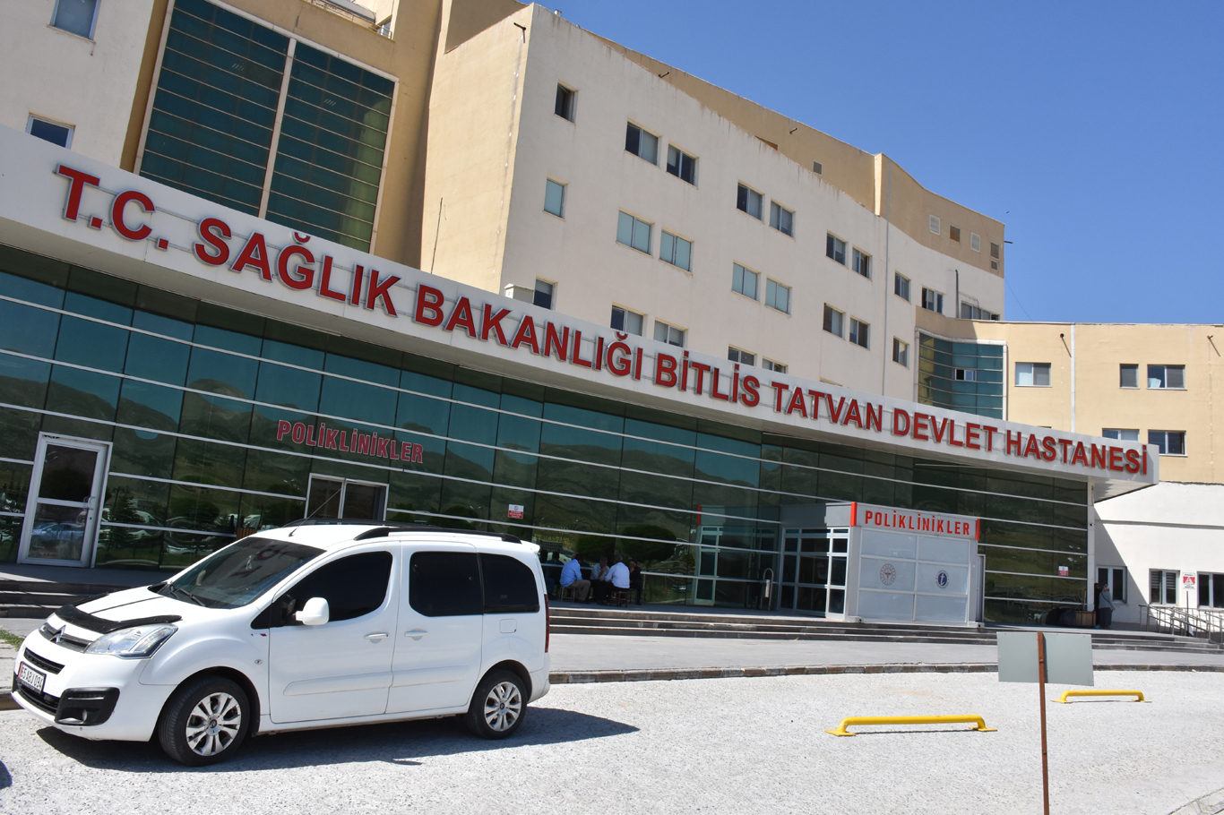 Gözde oluşan sinek larvalarına karşı uzmanlardan uyarı