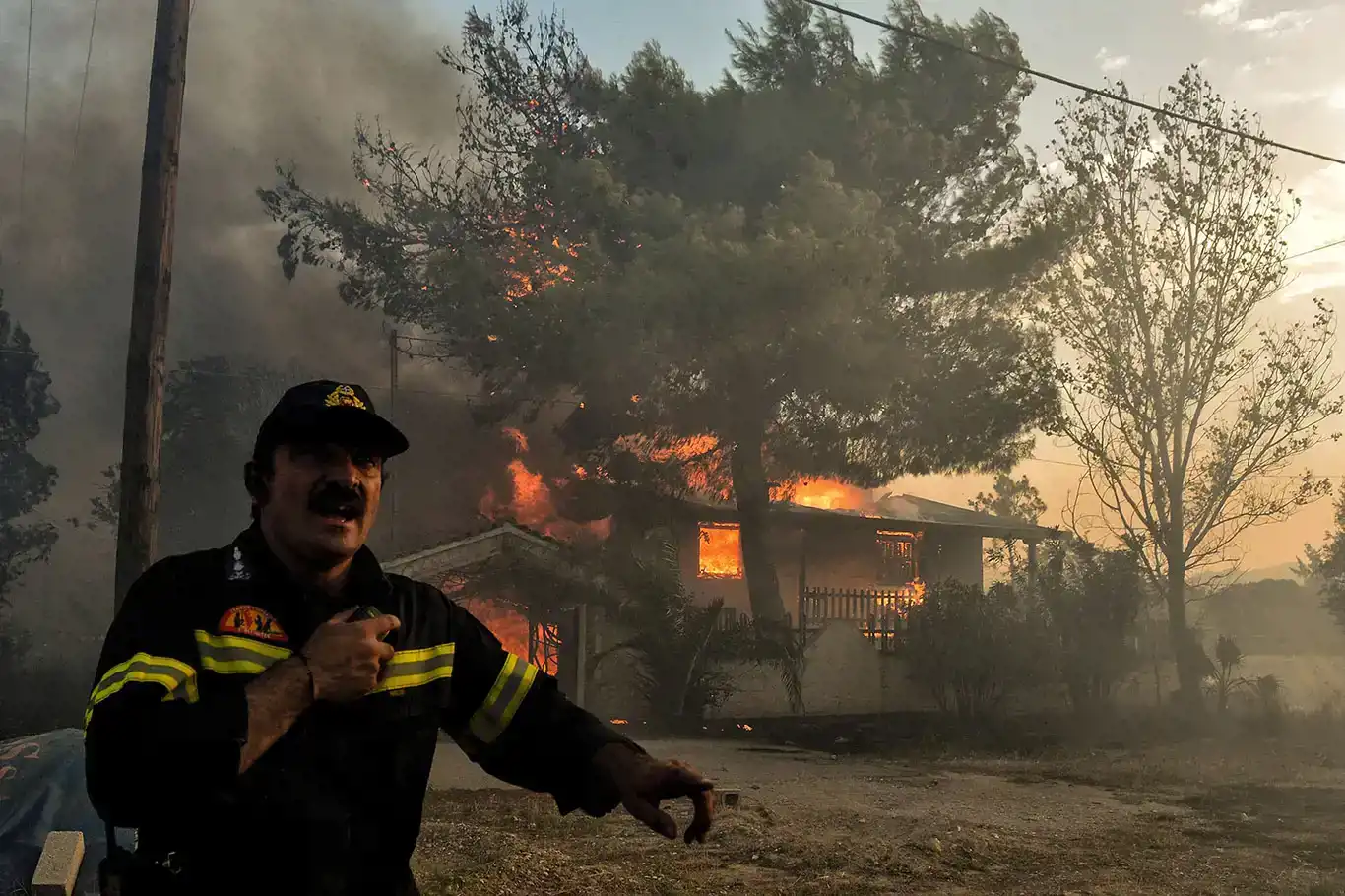 Largest wildfire in EU history rages in Greece, defying international efforts to quell it Largest wildfire in EU history rages in Greece, defying international efforts to quell it