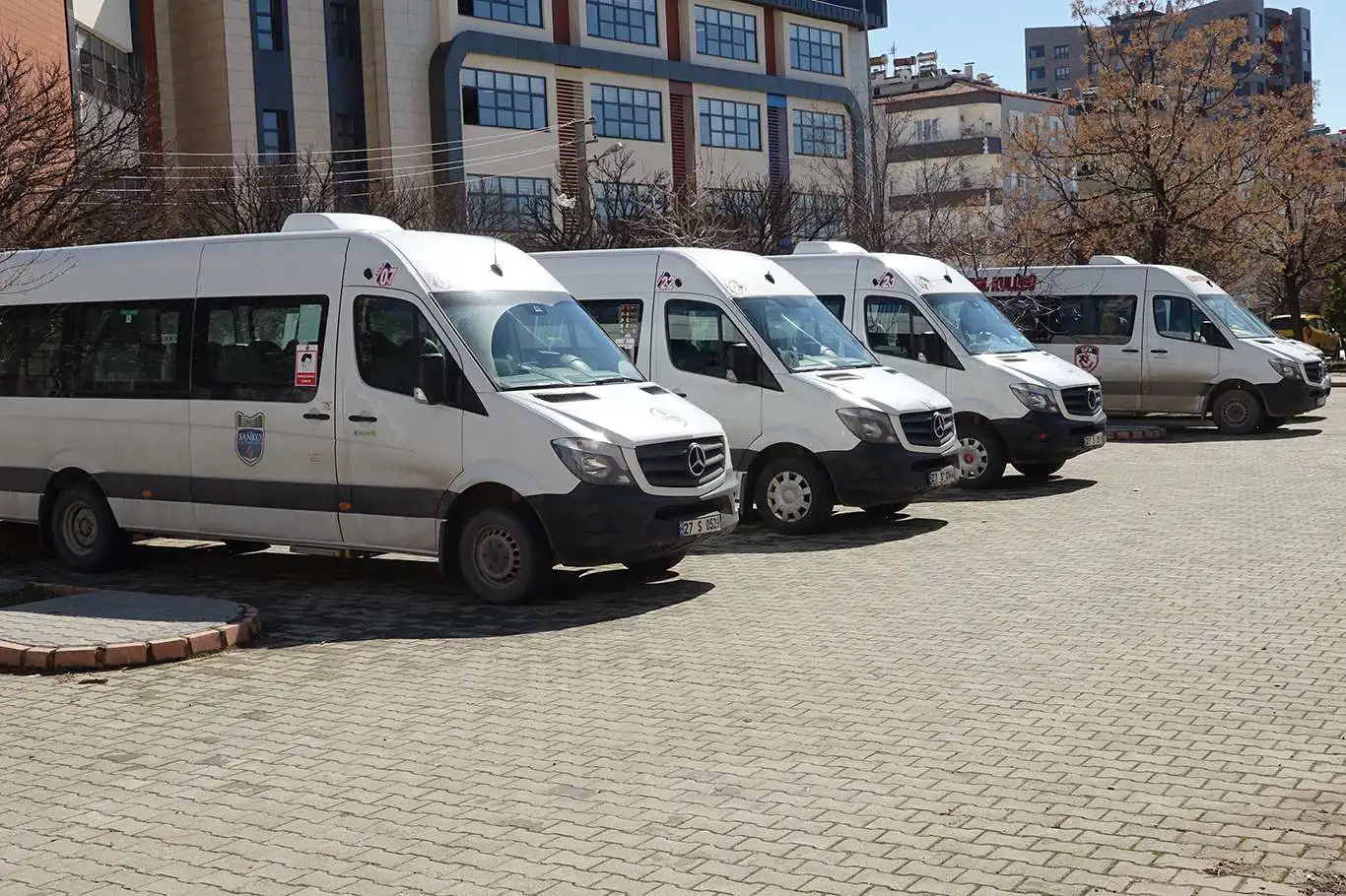 Gaziantep'te servis ücretlerine yüzde 100 zam Gaziantep'te servis ücretlerine yüzde 100 zam