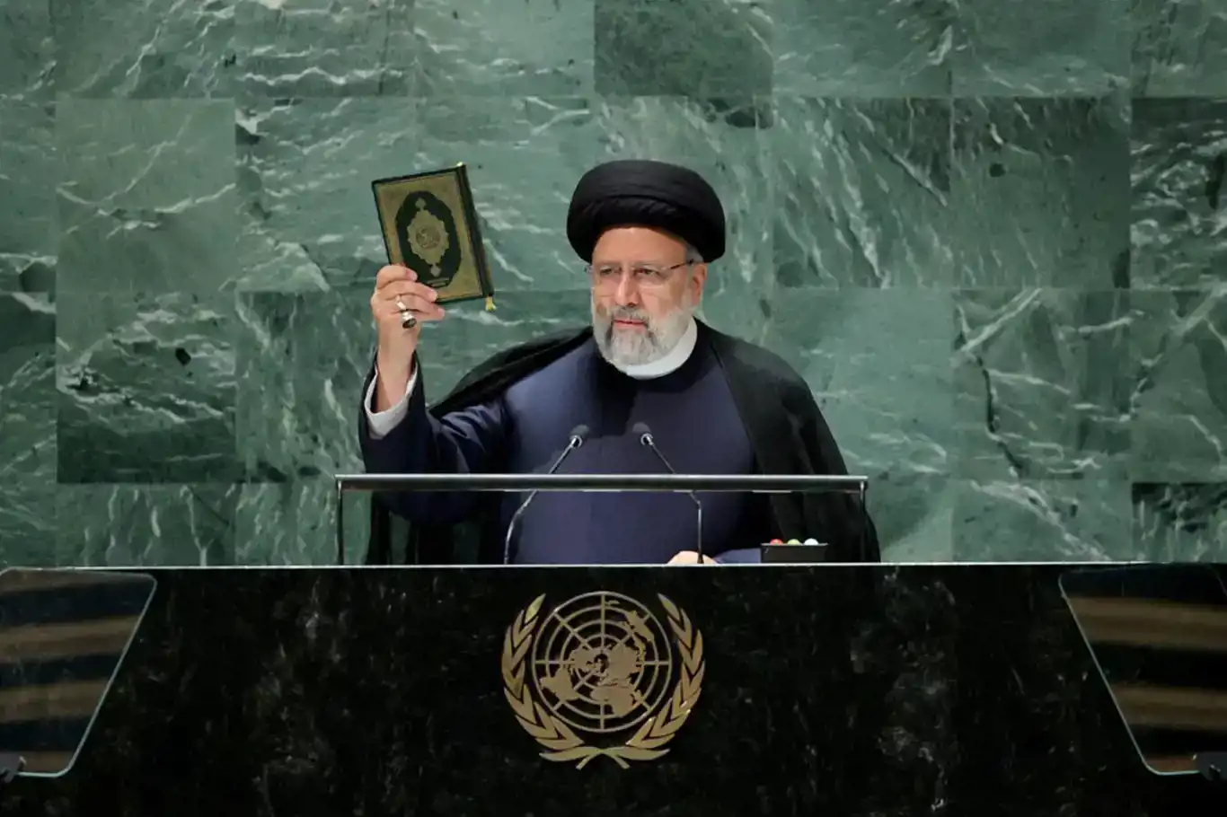 Iranian President Raisi addresses UN General Assembly, highlights global shift