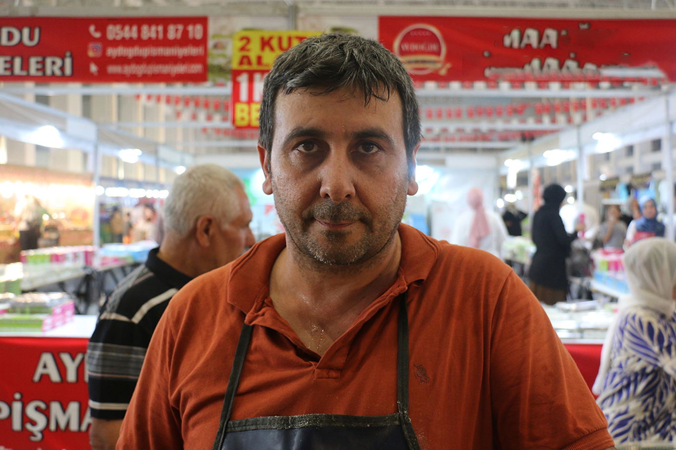 Yöresel ürünler fuarında pişmaniye yoğun rağbet görüyor