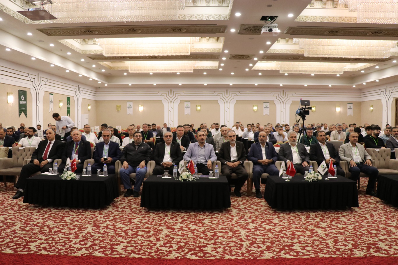HÜDA PAR Genel Sekreteri Demir: Müslümanca ticaret yapmak artık bir azimet haline geldi