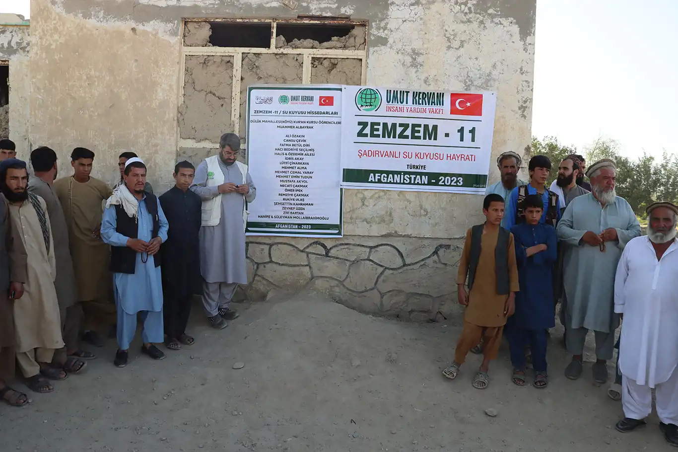 Umut Kervanı'nın Afganistan'da su kuyusu çalışması devam ediyor