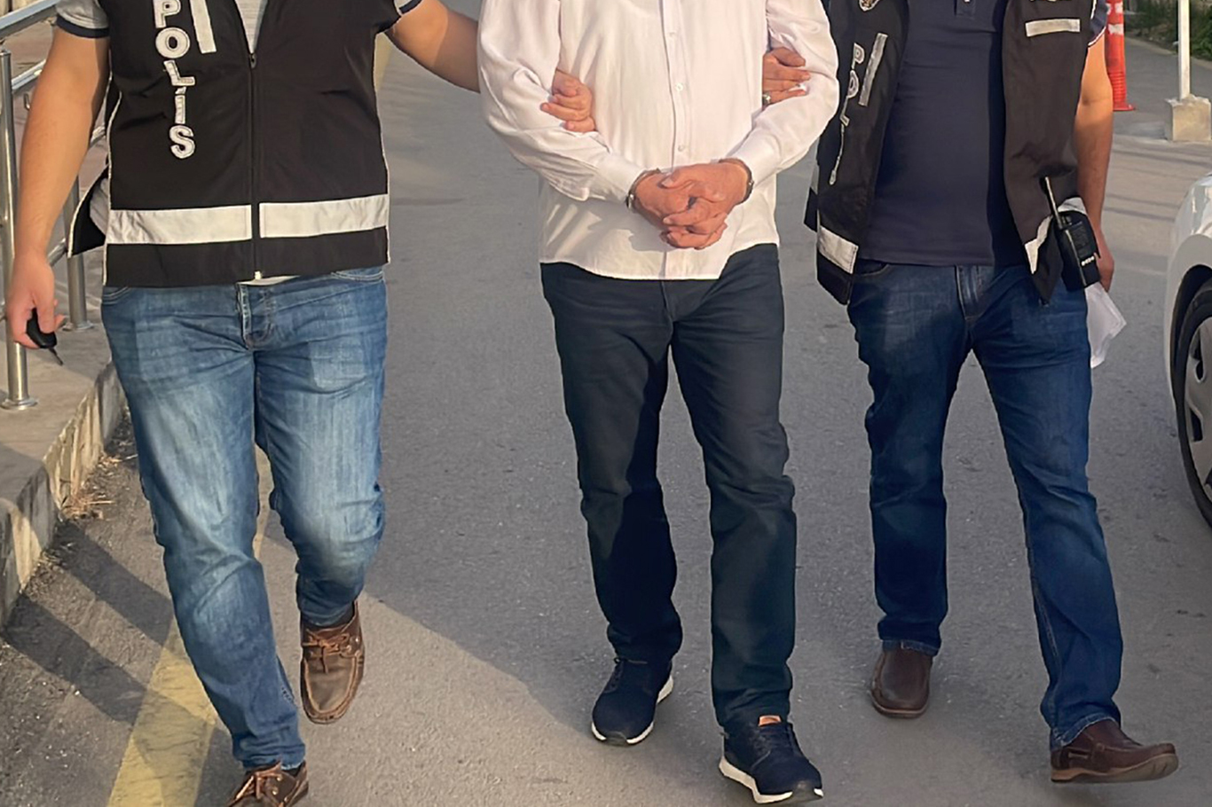 Elazığ'da uyuşturucu satıcısı 8 kişi yakalandı
