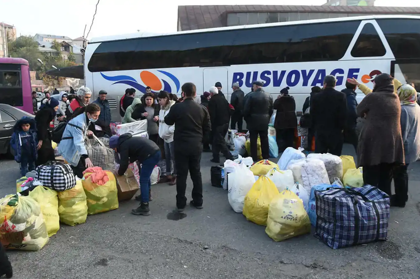 ١٣ هەزار ئەرمەنی قەرەباغیان بەجێهشت ١٣ هەزار ئەرمەنی قەرەباغیان بەجێهشت
