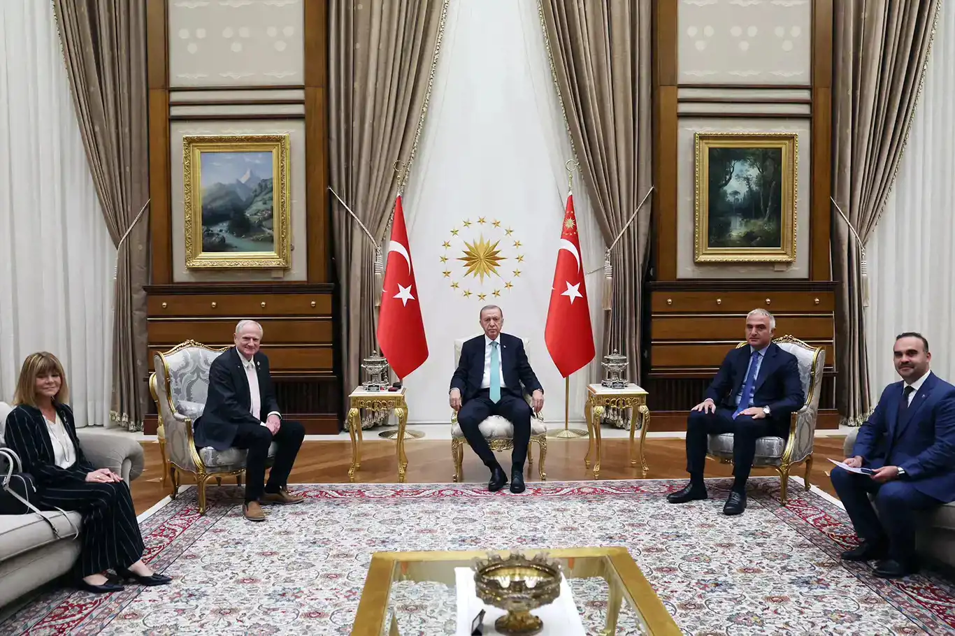 Erdoğan receives International Astronautical Federation's Executive Director Erdoğan receives International Astronautical Federation's Executive Director