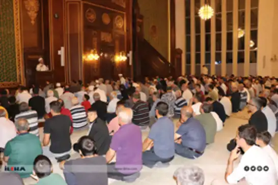الاحتفال بذكرى المولد النبوي في عدد من المساجد في الولايات التركية