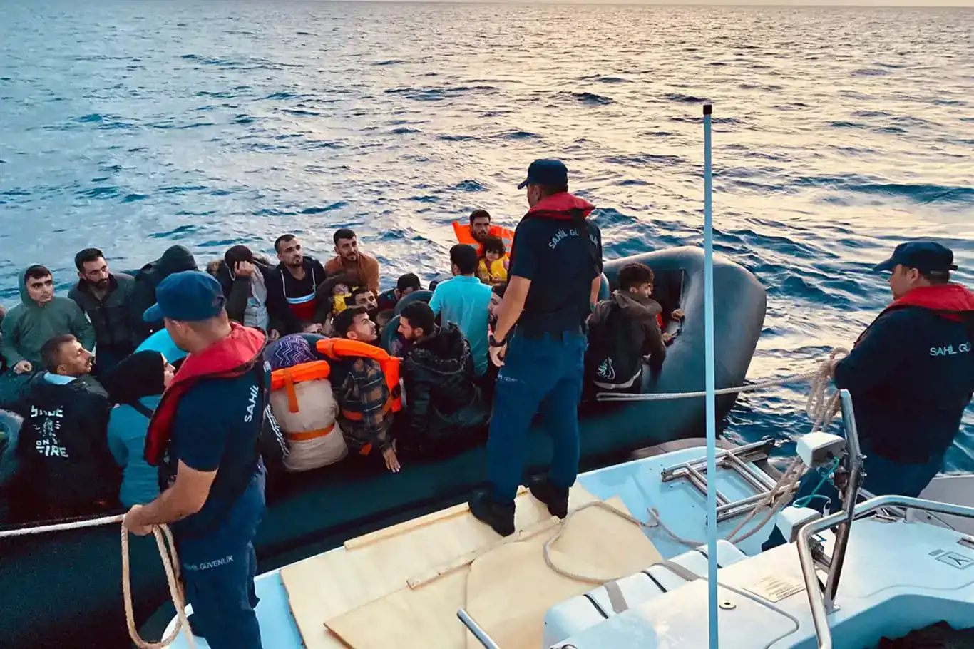 Turkish coast guard rescues 170 irregular migrants pushed back by Greek authorities