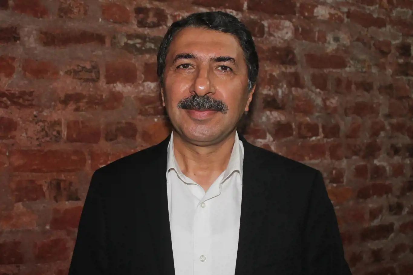 İlahiyatçı Doç. Dr. Yalçın, Kur'an-ı Kerim'de toplumların çöküş ve yükseliş yasaları hakkında konuştu