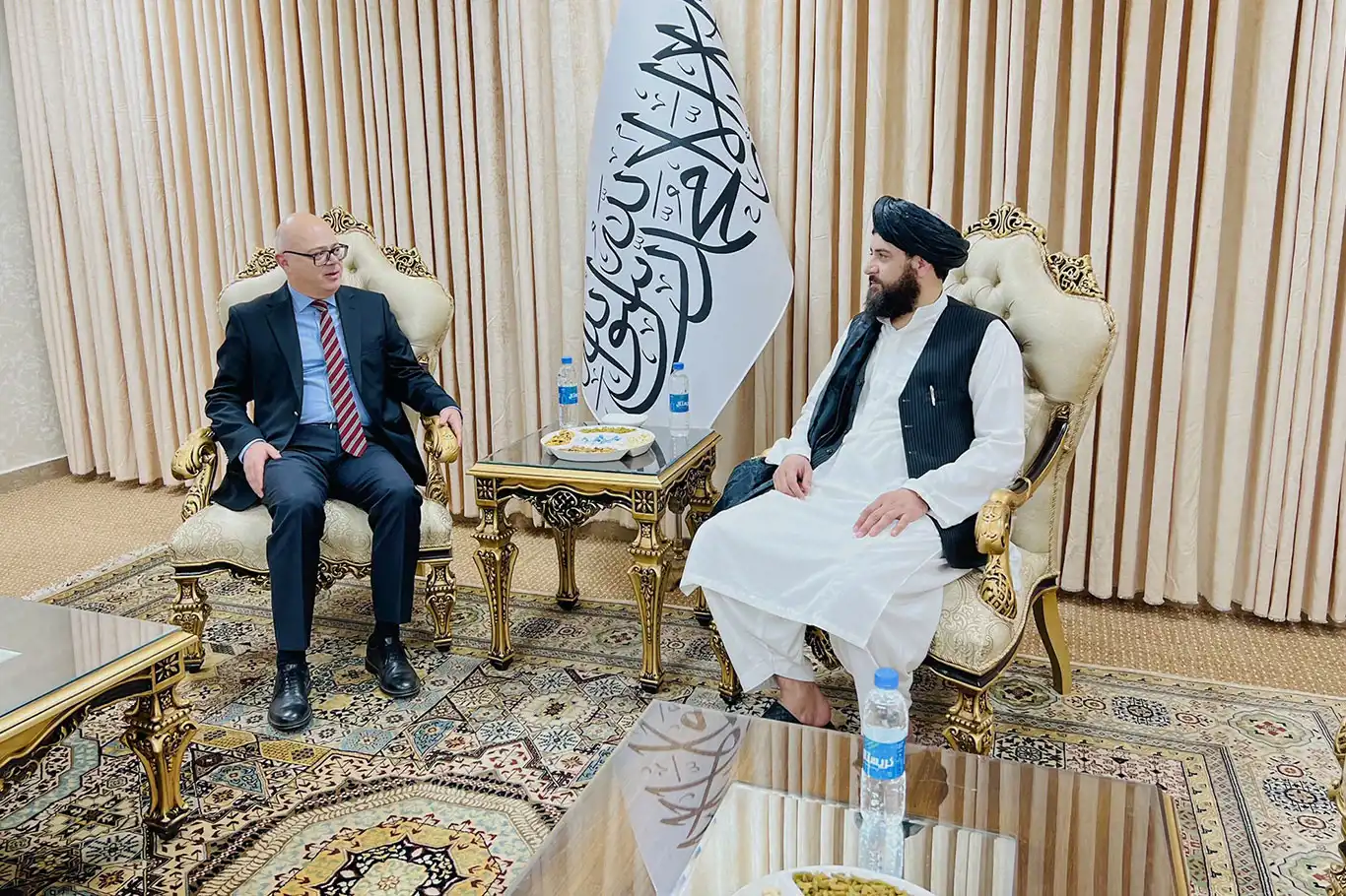 Afghanistan defense minister meets Turkish ambassador in Kabul