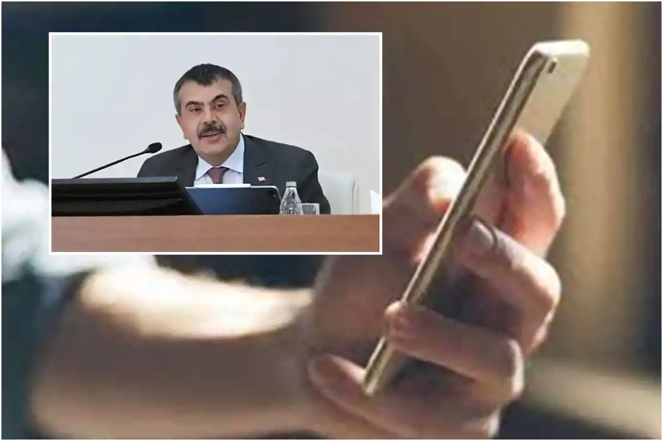Türkiye set to ban the use of mobile phones in schools Türkiye set to ban the use of mobile phones in schools