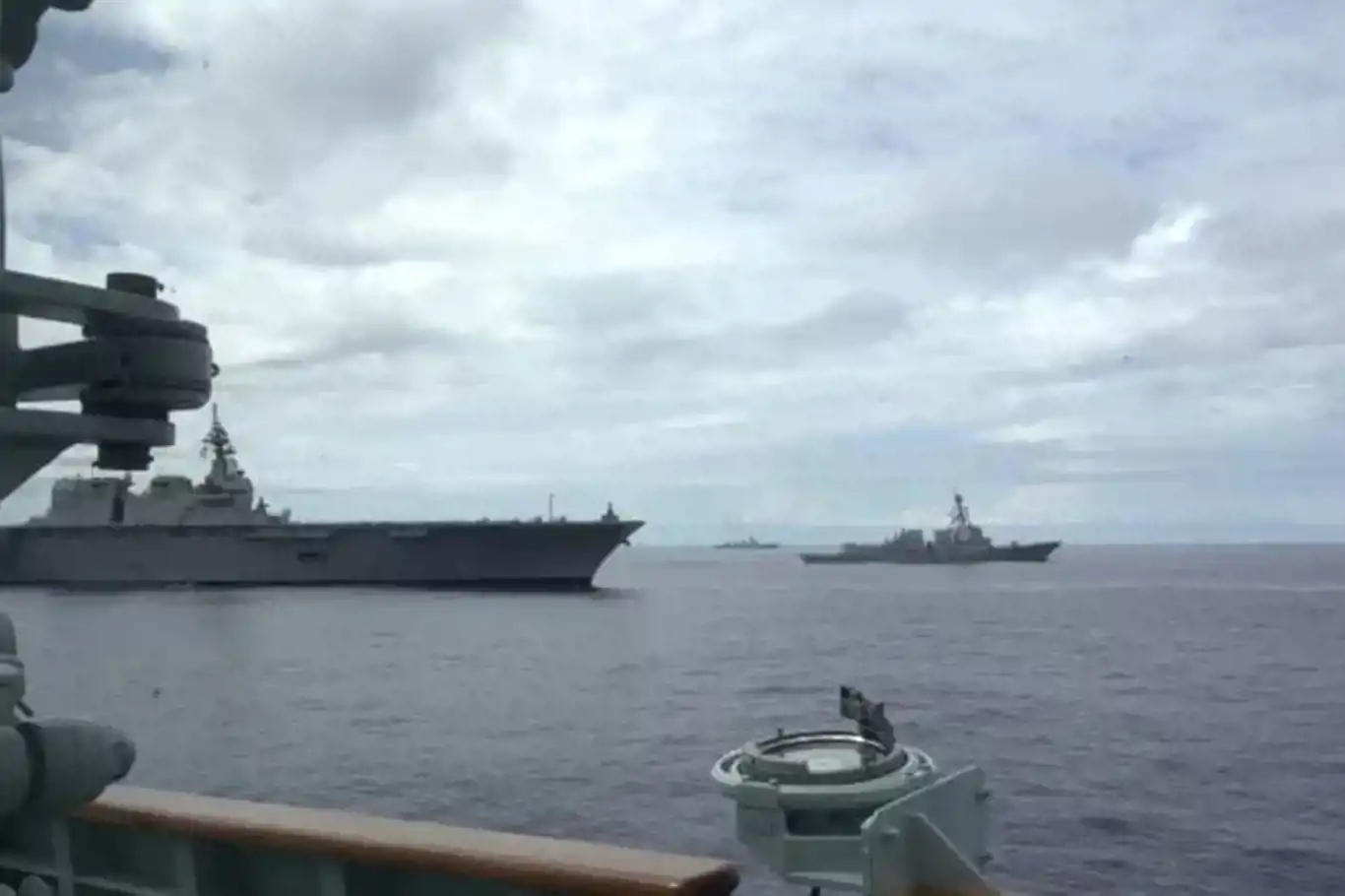 Canadian warship encounters Chinese vessels multiple times in East China Sea Canadian warship encounters Chinese vessels multiple times in East China Sea