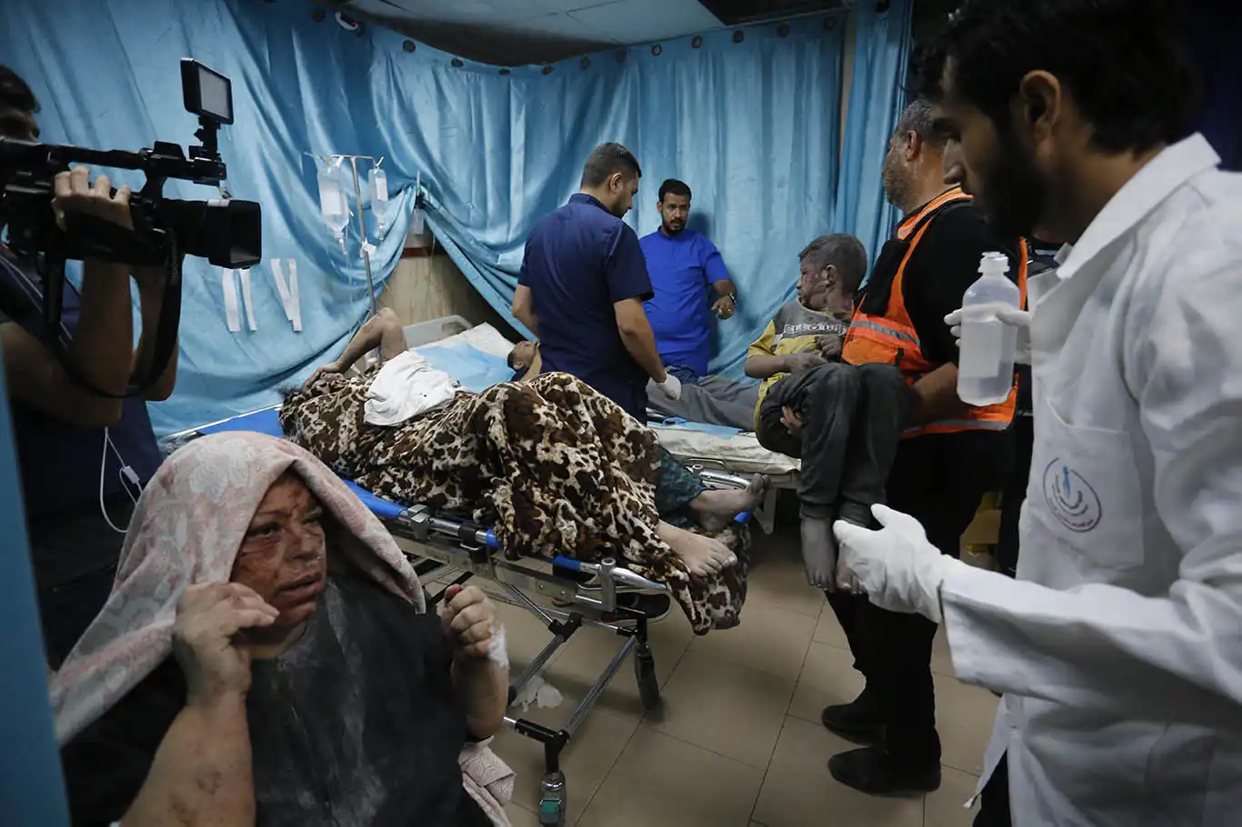 "siyonist işgal rejiminin Gazze'ye ilacın girişini engellemesi soykırımdır"