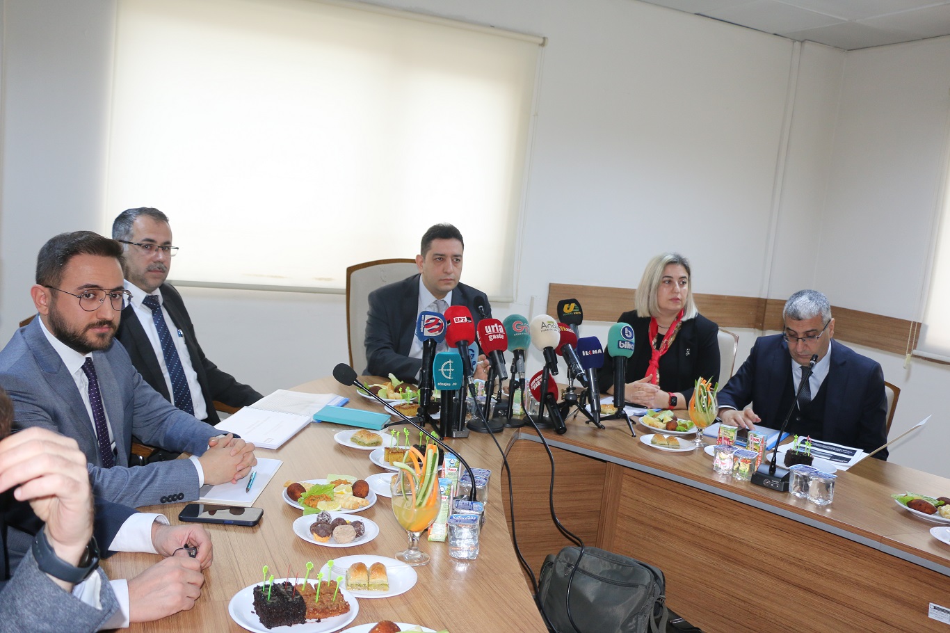 Şanlıurfa İl Sağlık Müdürü Solmaz: Randevuları bir haftaya indirmiş durumdayız
