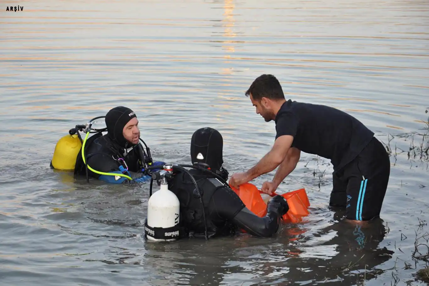 Mersin'de denize giren 2 çocuk boğuldu Mersin'de denize giren 2 çocuk boğuldu