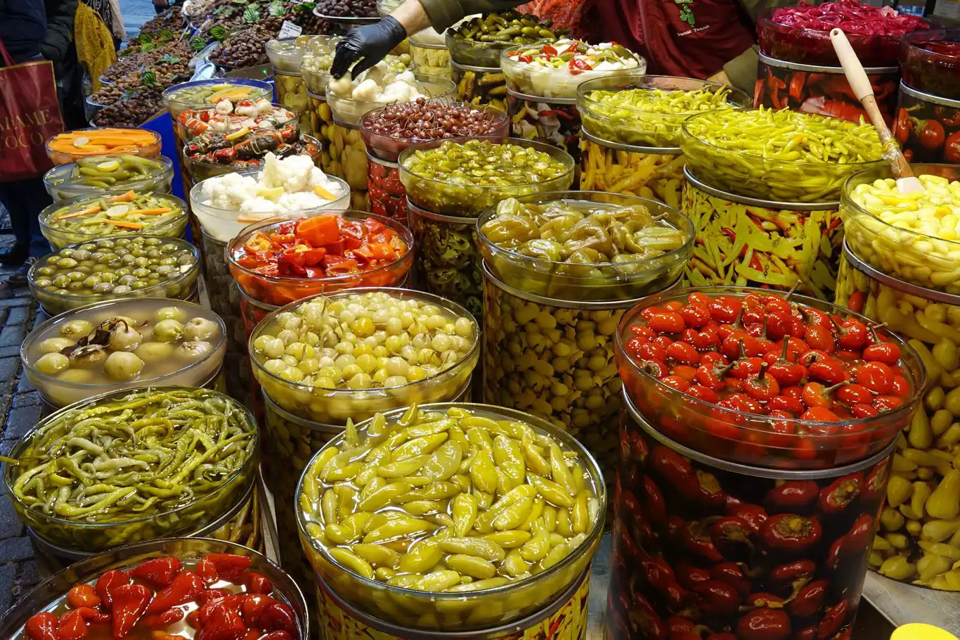 Salgınlara karşı doğal antibiyotik: Turşu - [İLKHA] İlke Haber Ajansı