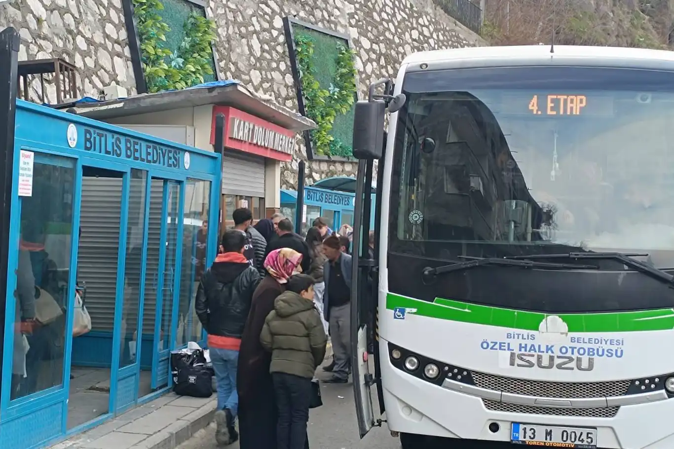 Bitlis'te toplu taşımaya zam yapıldı - [İLKHA] İlke Haber Ajansı