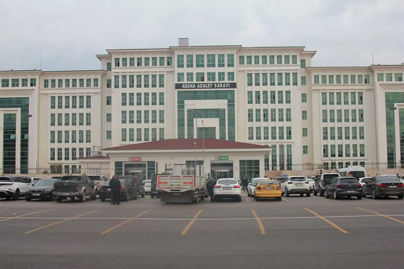 HÜDA PAR Adana İl Başkanlığı saldırısının ilk duruşması görüldü HÜDA PAR Adana İl Başkanlığı saldırısının ilk duruşması görüldü