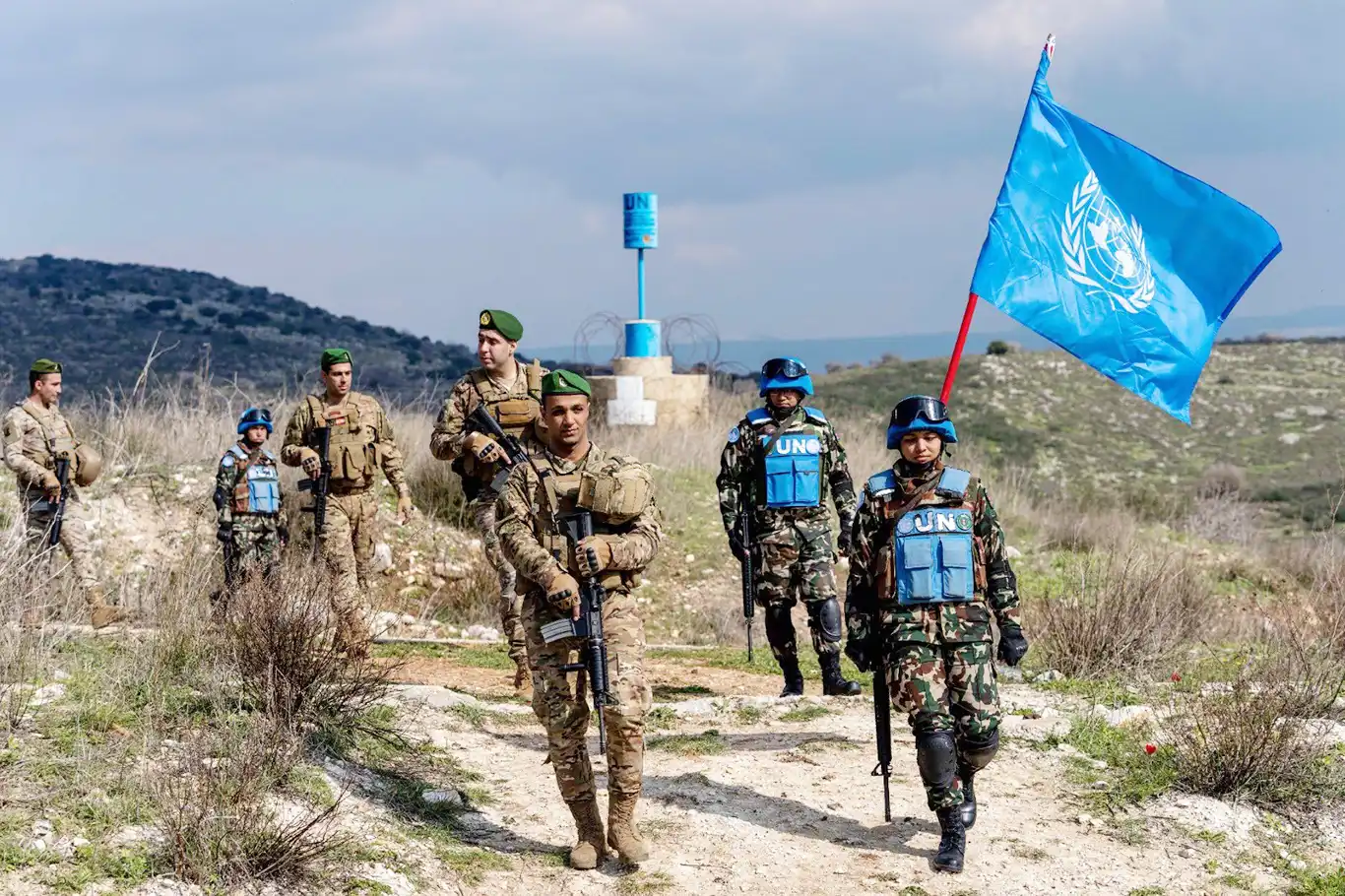 UNIFIL: İsrail, dün akşam Lübnan'a karadan girme niyetini bize iletti