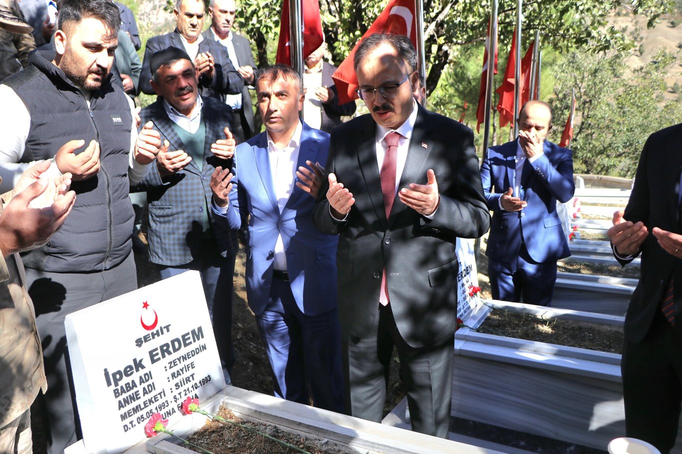 PKK'nın kanlı yüzü: Derince köyü katliamı