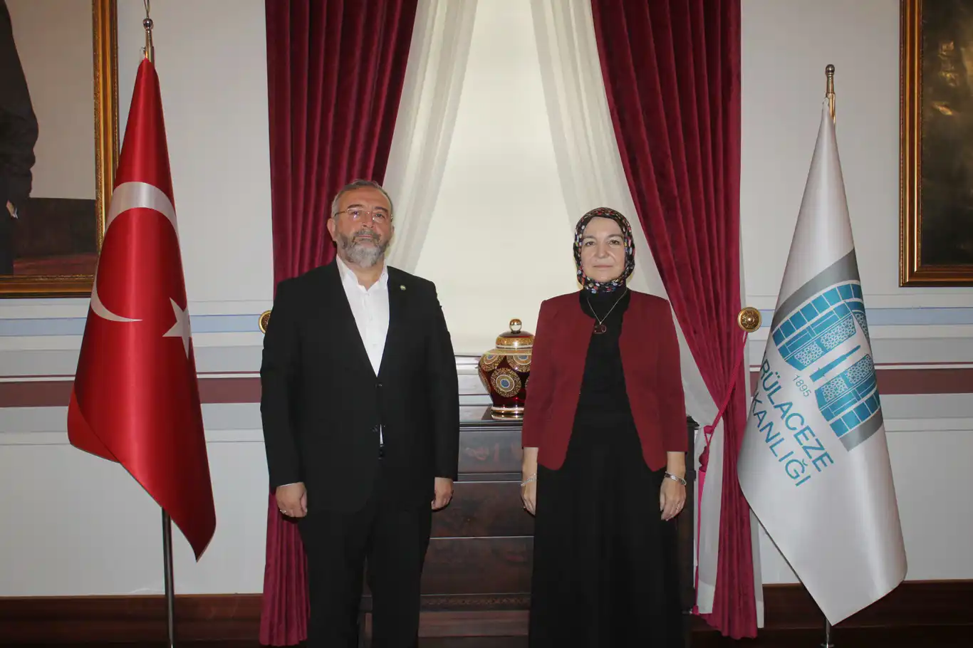 HÜDA PAR'dan Darülaceze'ye ziyaret