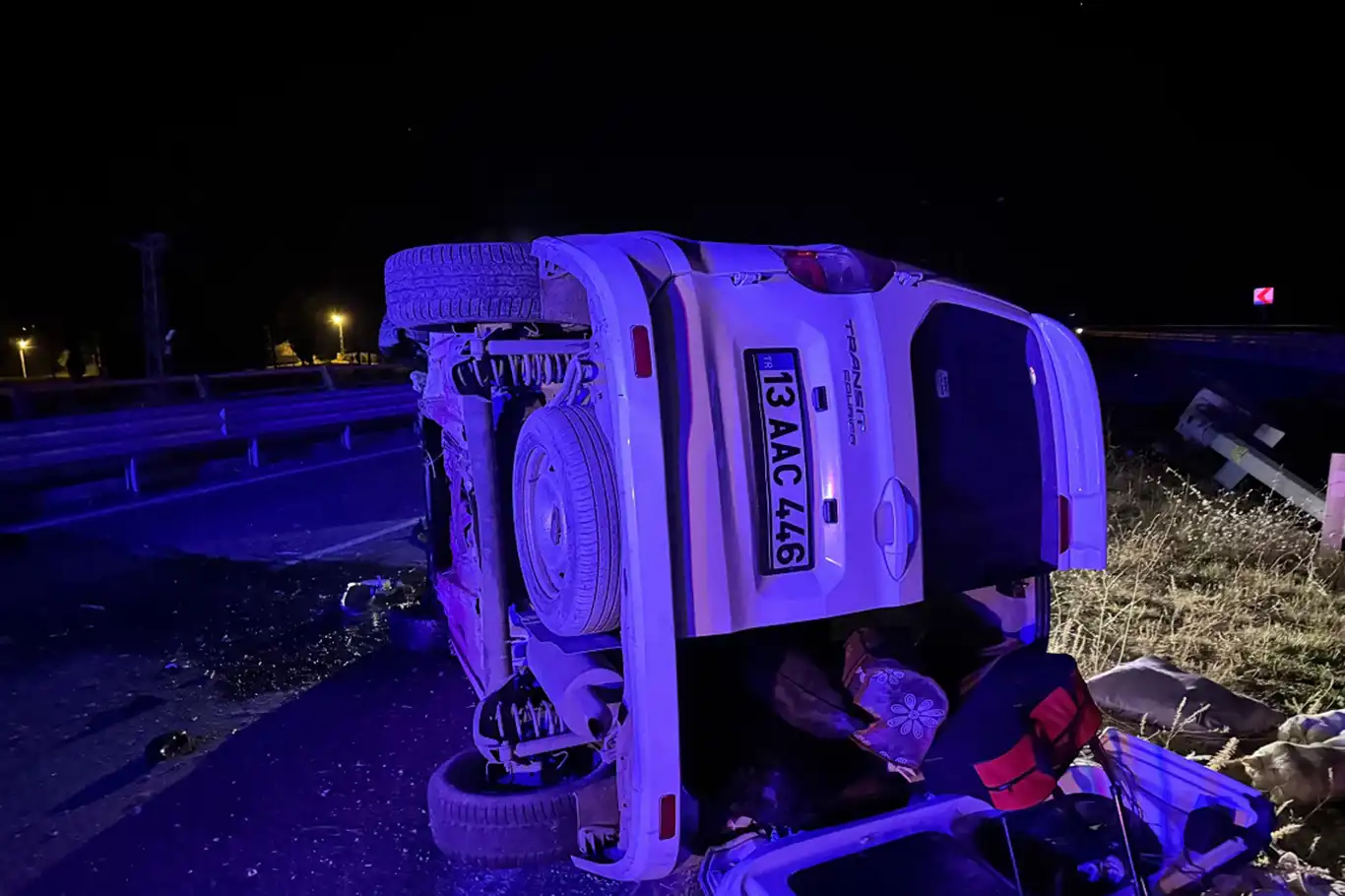 Van'da trafik kazası: 1’i ağır 5 yaralı Van'da trafik kazası: 1’i ağır 5 yaralı