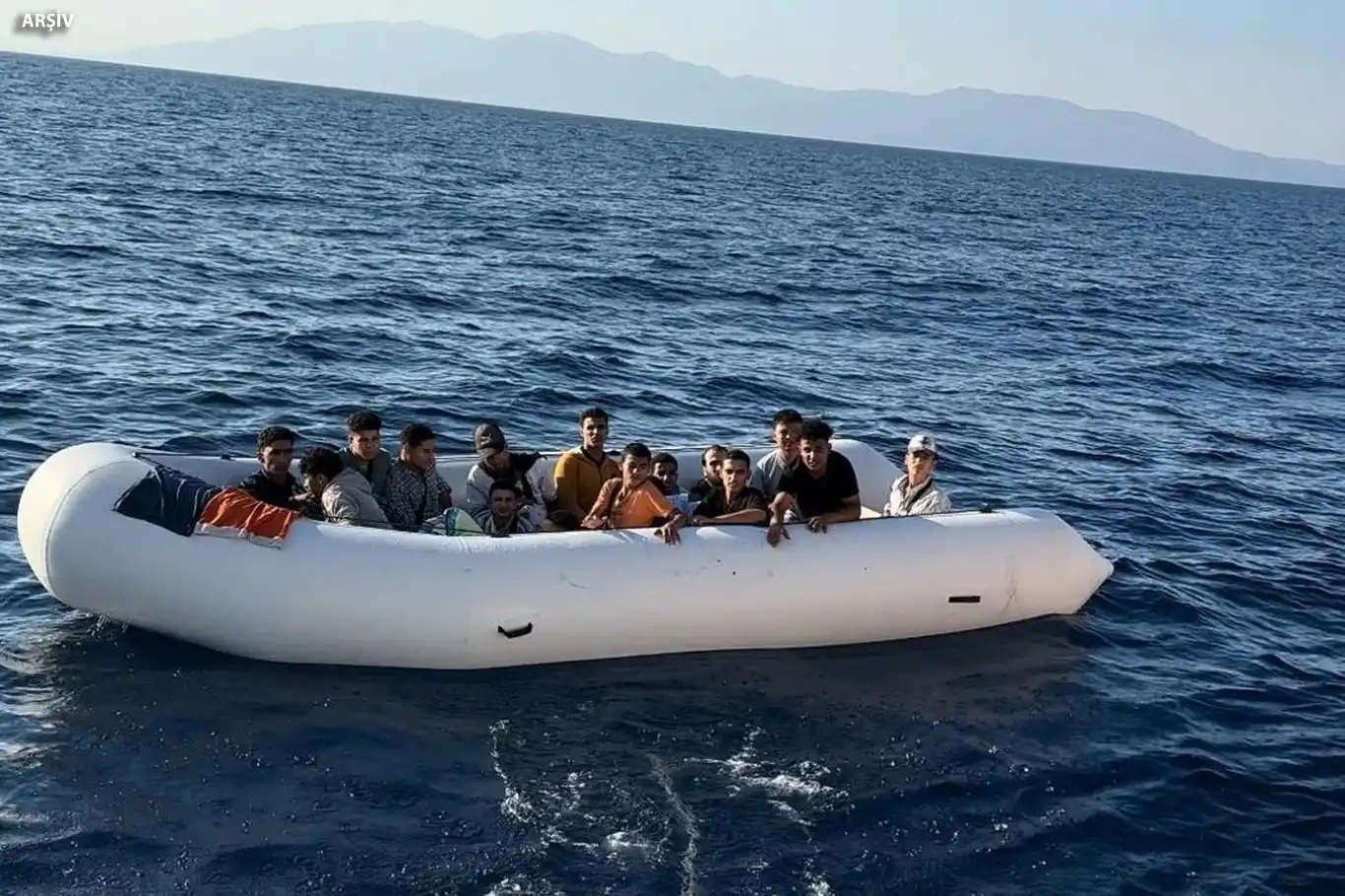 Turkish Coast Guard rescues 21 migrants pushed back by Greek authorities