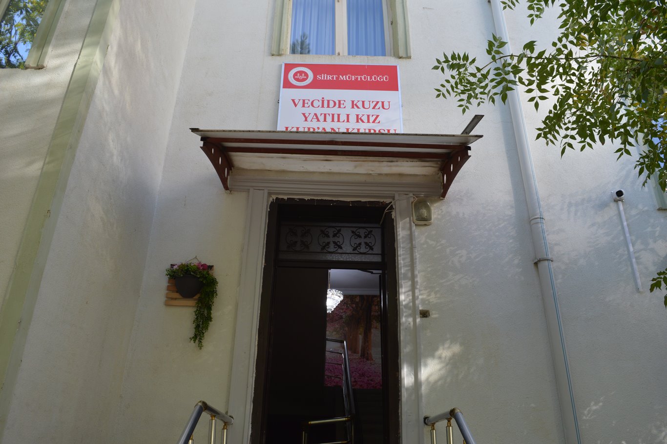 Üç buçuk ayda hafız olan Elif'in azim ve başarı hikayesi