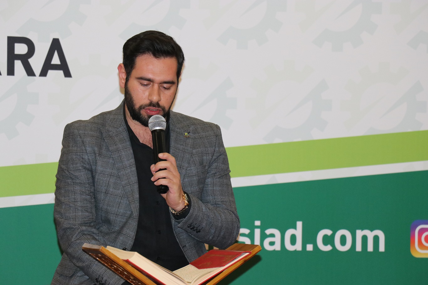 İbrahim Çiçek 