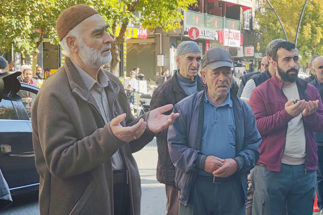 HÜDA PAR Bingöl İl Başkanlığı: Zalimin zulmüne baş kaldırmamak zulme ortak olmaktır