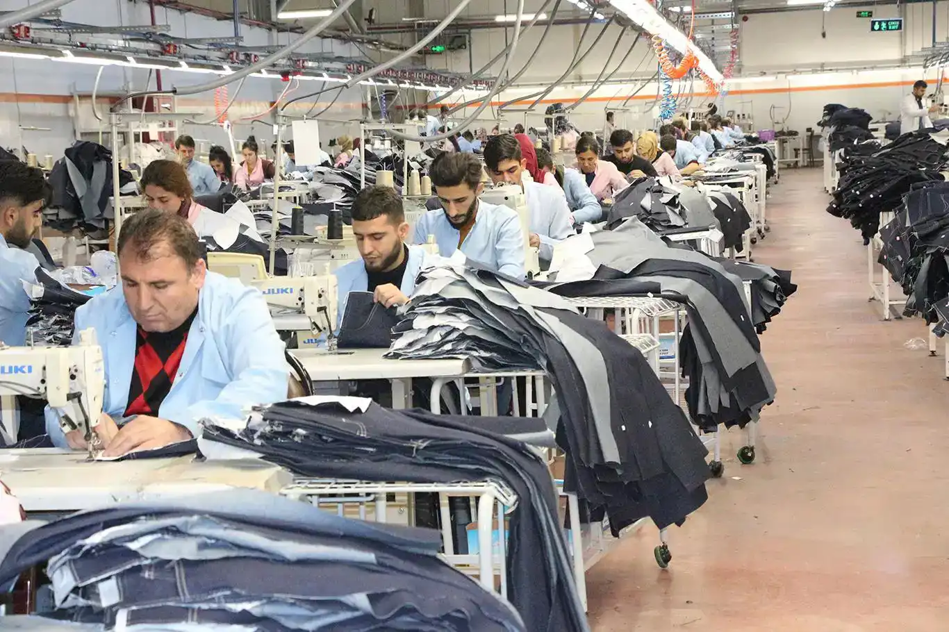 Türkiye's unemployment rate remains steady at 8.6% in September Türkiye's unemployment rate remains steady at 8.6% in September