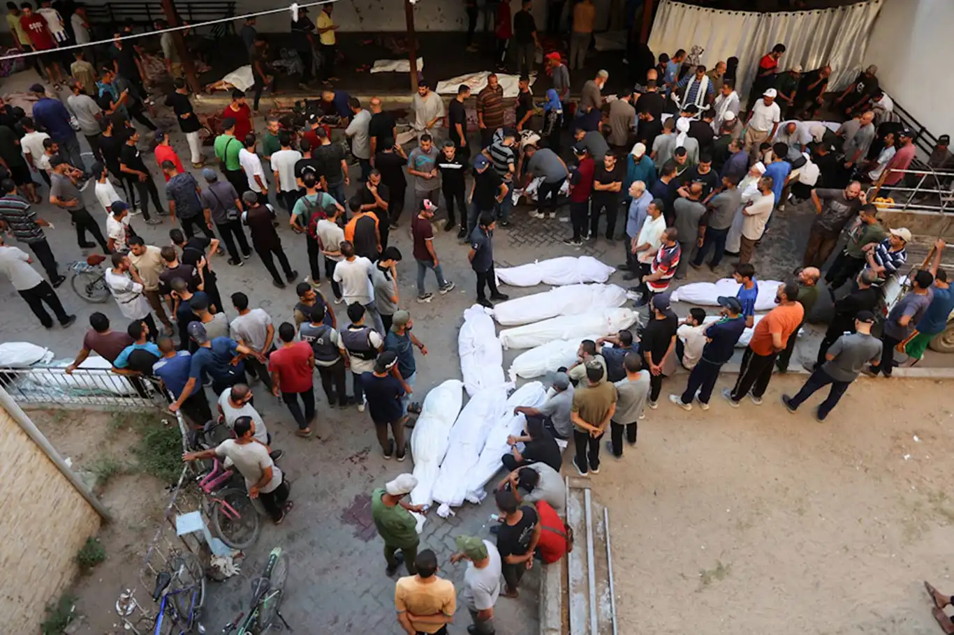 Death toll in Gaza rises to over 43,700 amid Israeli onslaught