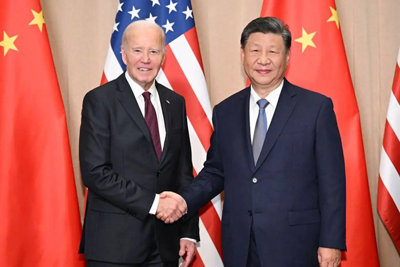 Xi Jinping and Joe Biden meet at APEC summit in Peru