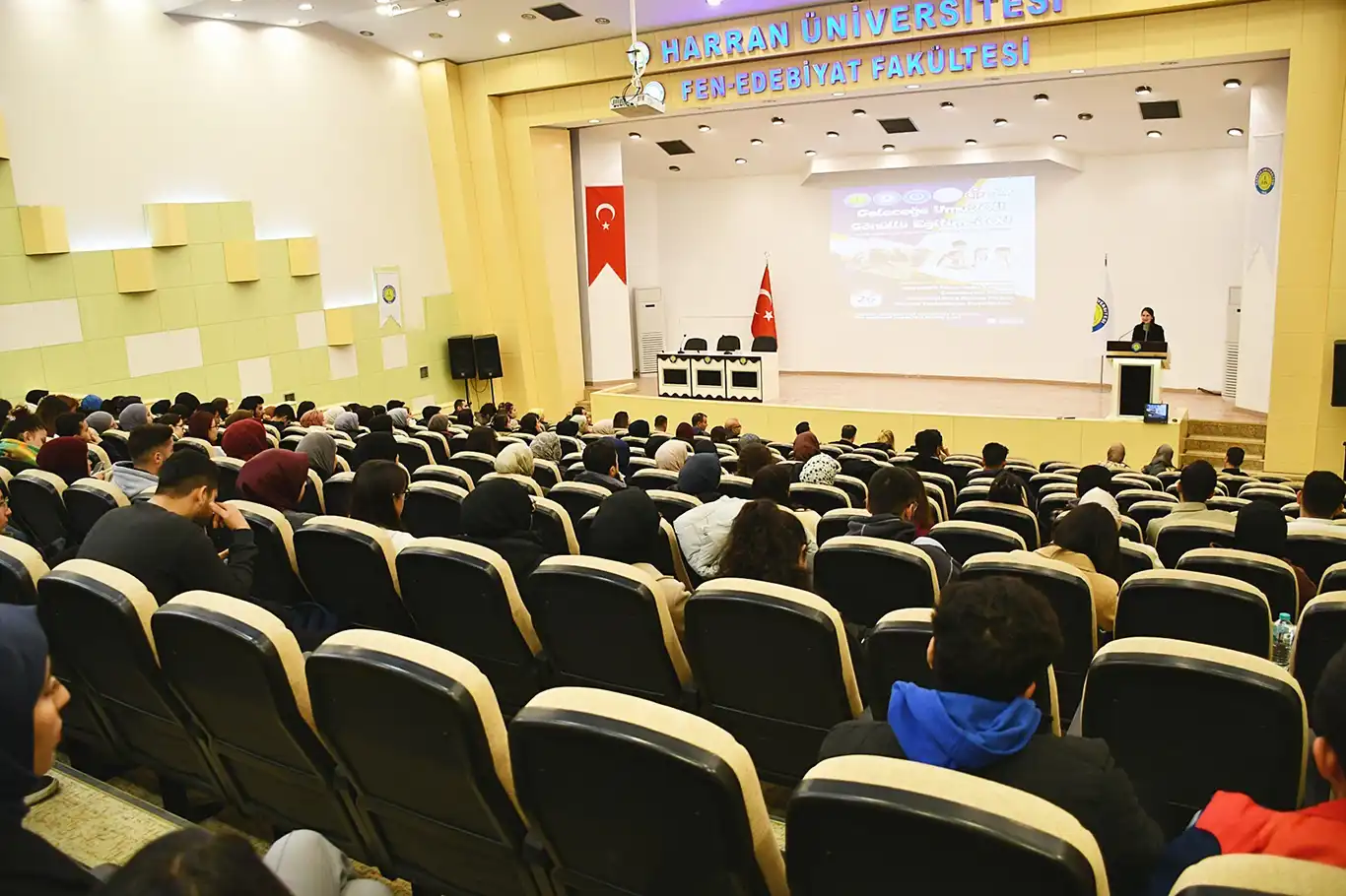 Şanlıurfa’da mevsimlik tarım işçisi çocuklarına destek projesi