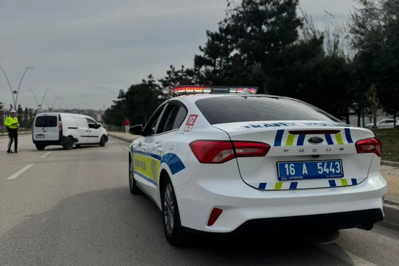 Bursa'da bir haftalık trafik bilançosu: 8 bin araç sürücüsüne ceza