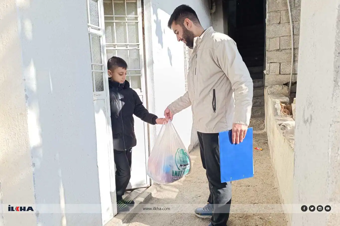 Hope Caravan Association provides food aid to orphans and families in need in Mardin