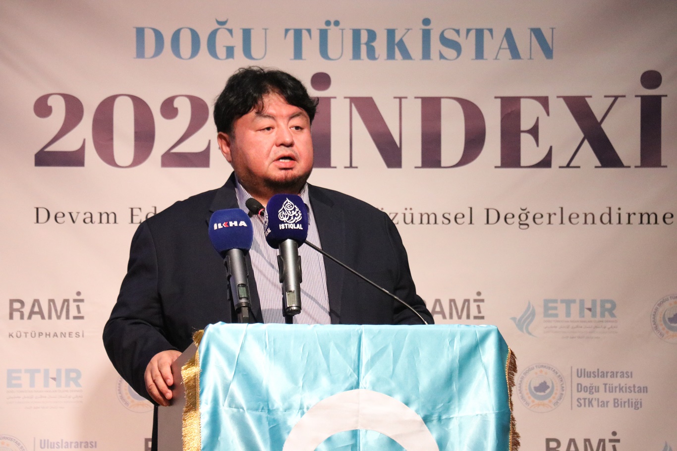Dünya İnsan Hakları Günü'nde Doğu Türkistan'da yaşanan zulümler anlatıldı