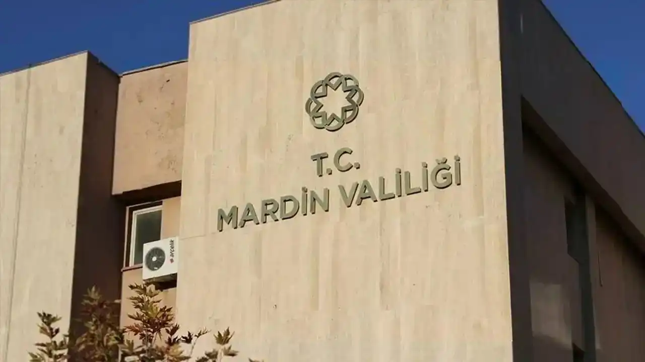 Mardin’de 7 günlük toplantı ve gösteri yürüyüş yasağı Mardin’de 7 günlük toplantı ve gösteri yürüyüş yasağı